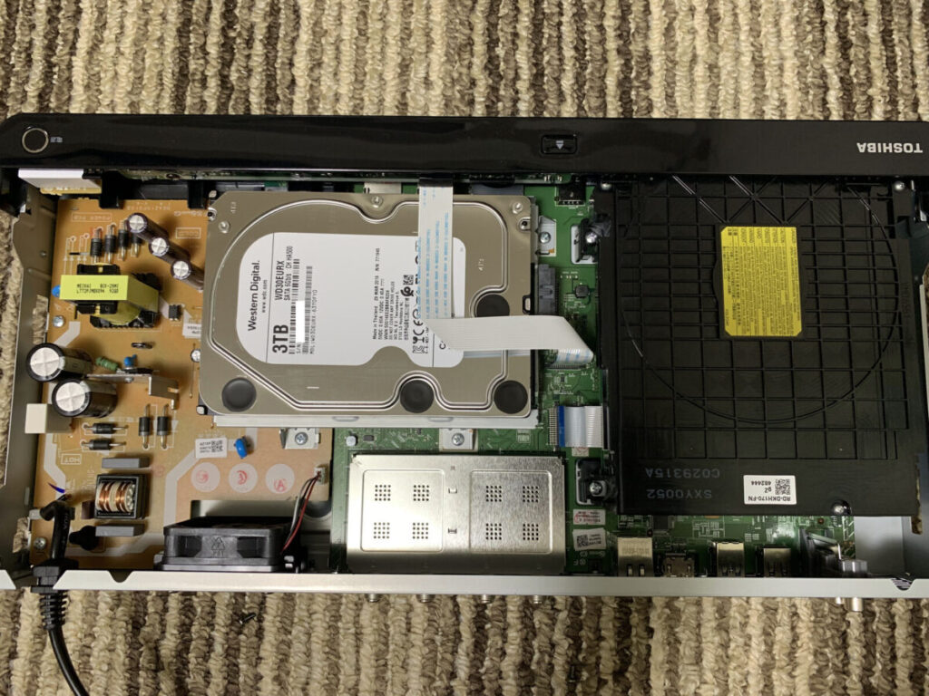 内部全体(3TB HDD)