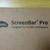 BenQ ScreenBar Pro モニターライトの外箱ロゴ